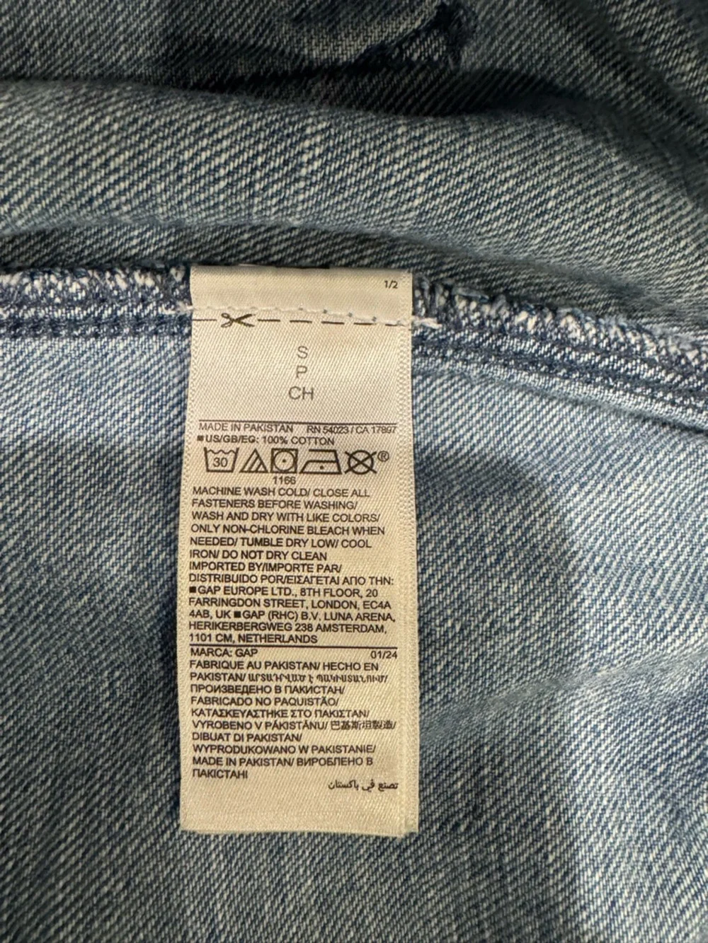 GAP Light Blue High-Rise Denim Shorts with Patch Pockets - Picture 4 of 4